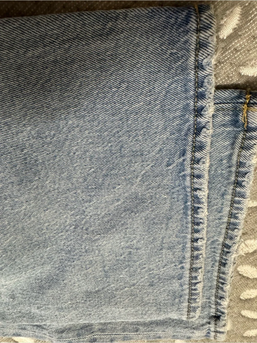 LOFT Women's Light Wash Blue Mid-Rise Jeans - Picture 4 of 4